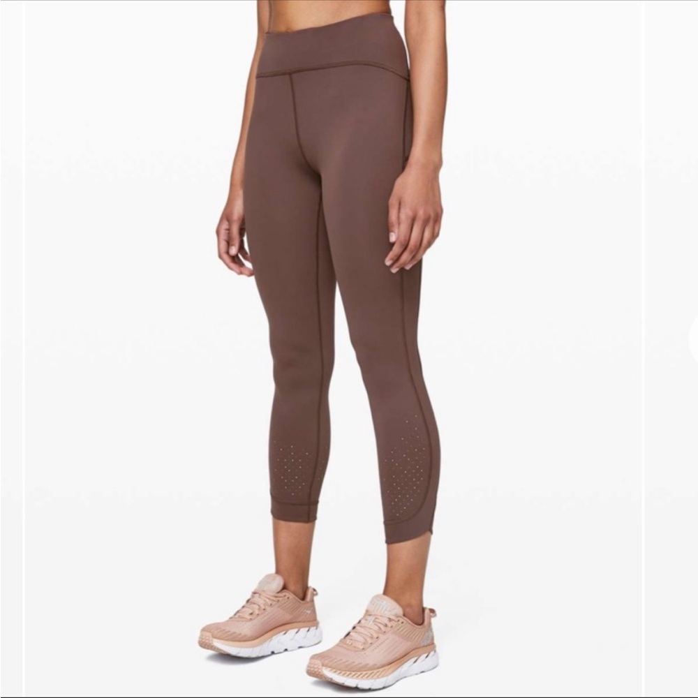 SZ 6. Lululemon Going Strong Tight. 25 inch inseam